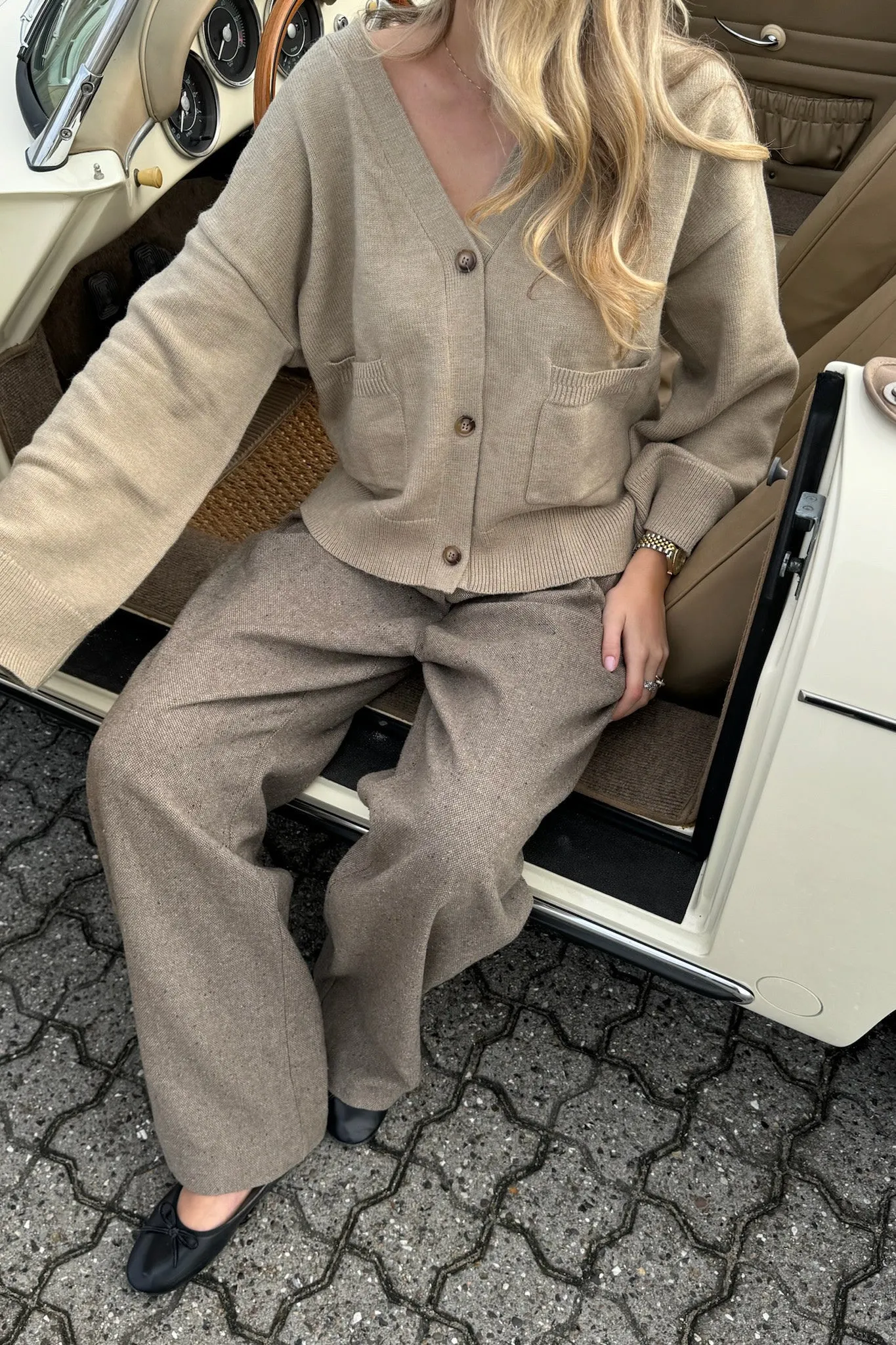 MollyIC Cardigan - Beige