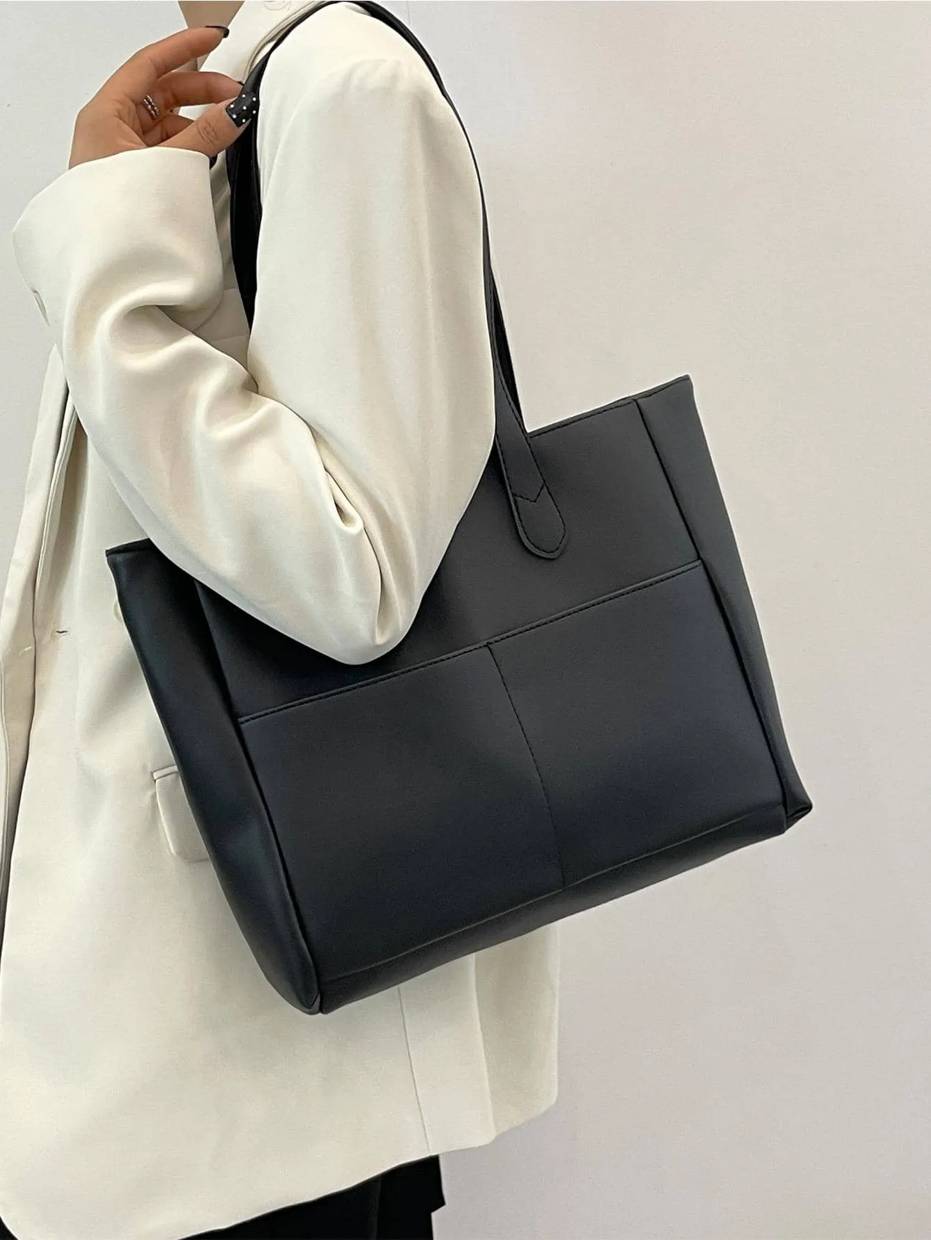 Multi-pocket Shoulder Tote Bag