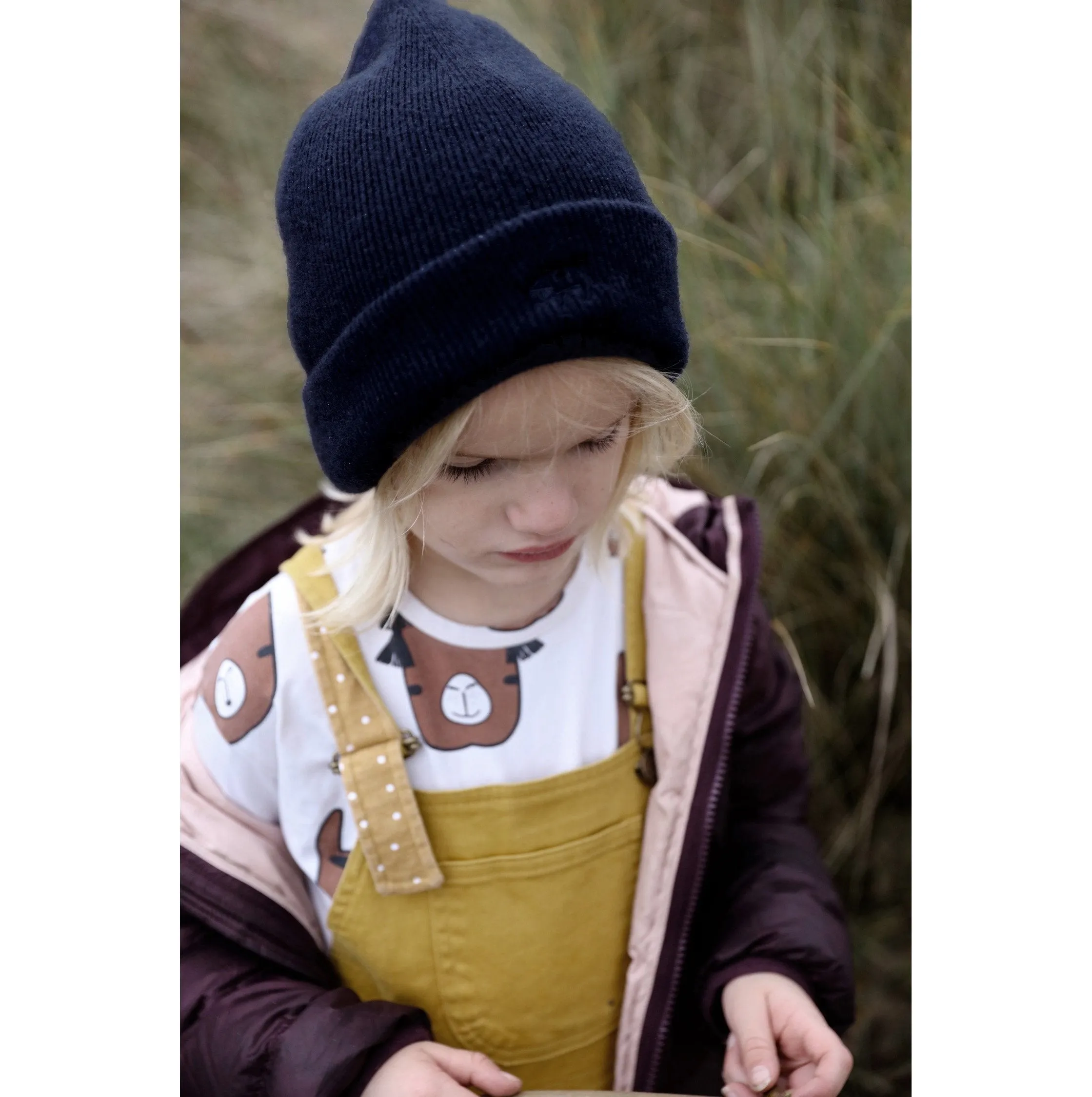 NAVY CASHMERE BEANIE