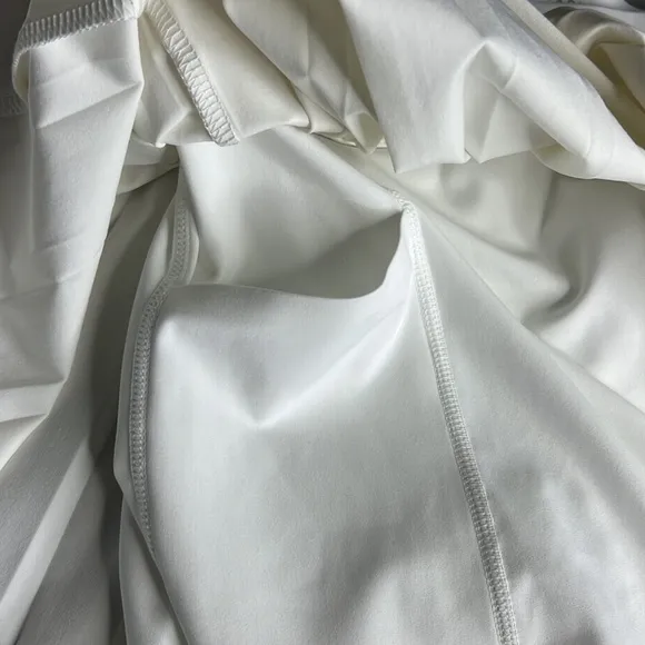 🎯NWOT Varley Kalmia Mid-Rise Skirt Skort White Size Large