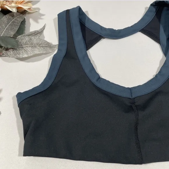 NWT‎ Free People FB Movement [ Small ] Rebel Sports Bra in Black/Navy