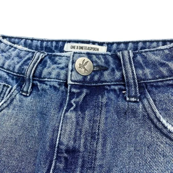 ONE X ONETEASPOON Bandits High Waisted Slim Fit Cuffed Hem Denim Short Sz 23