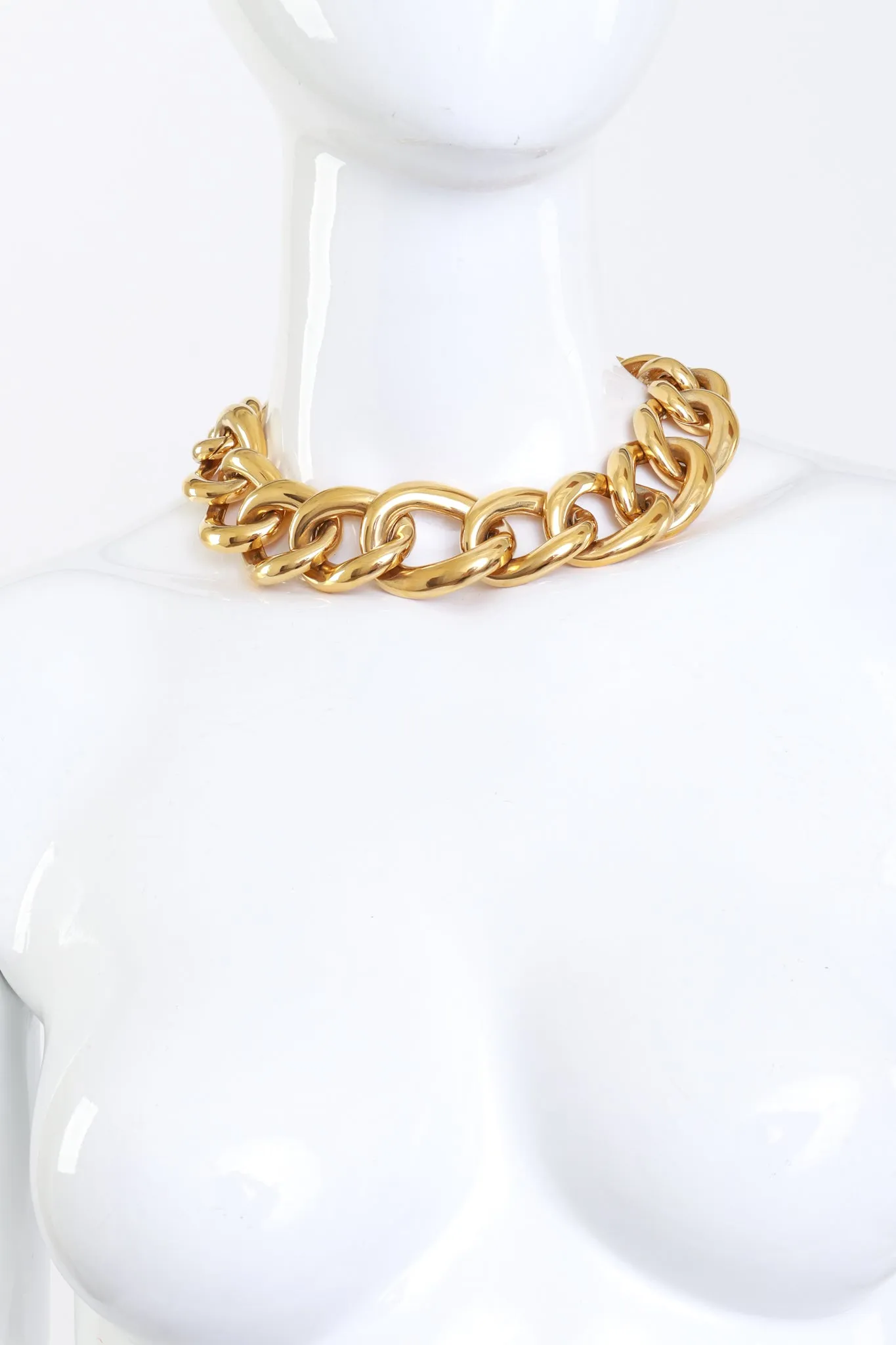 Oversized Curb Link Necklace