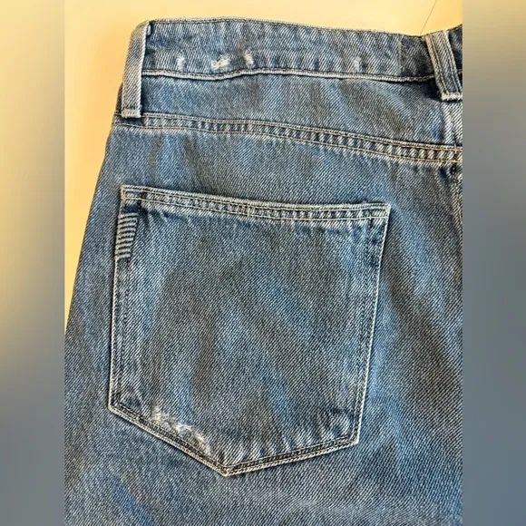PAIGE Robbie Bermuda Short