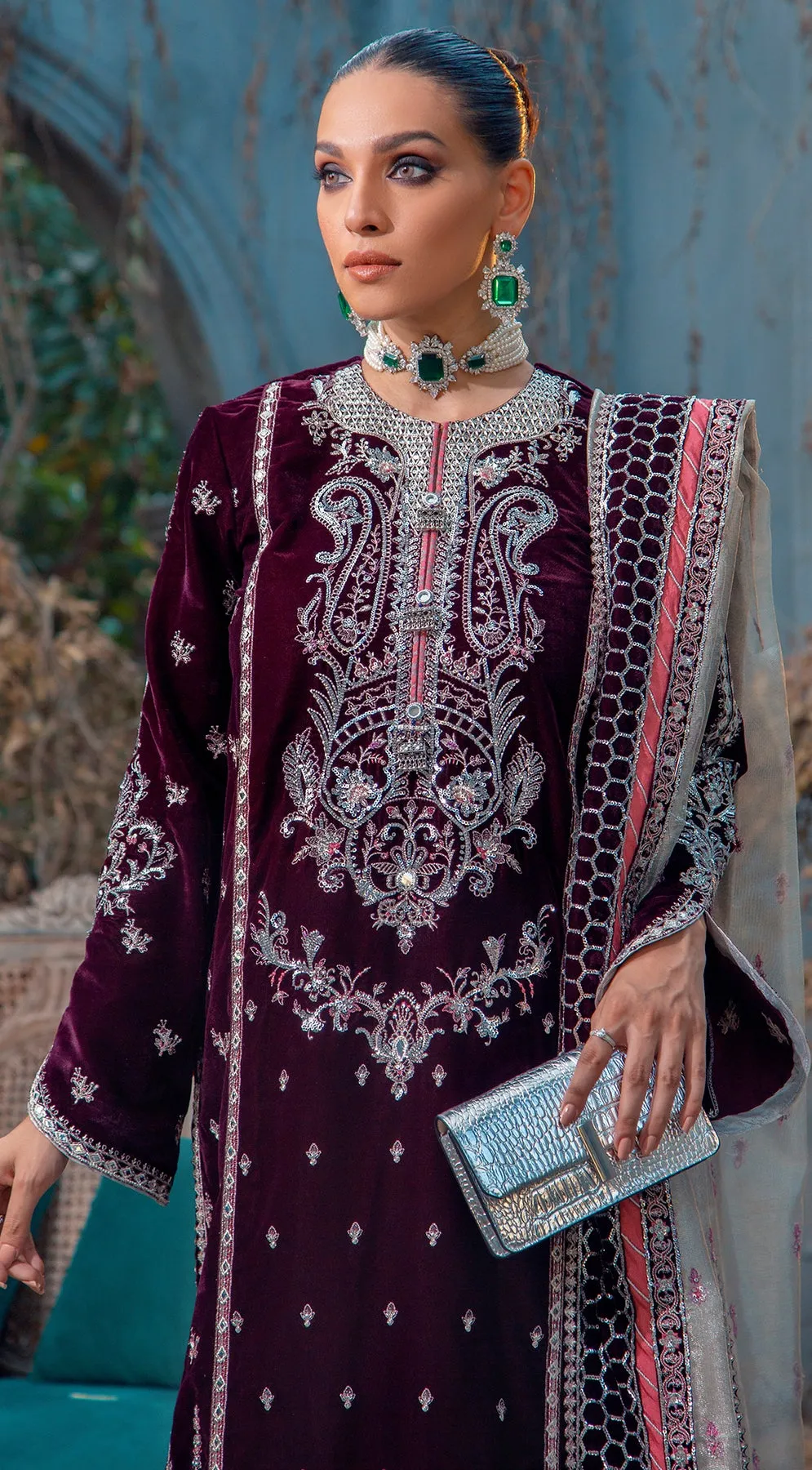 Pakistani Velvet Salwar Kameez for Wedding Party #PN560