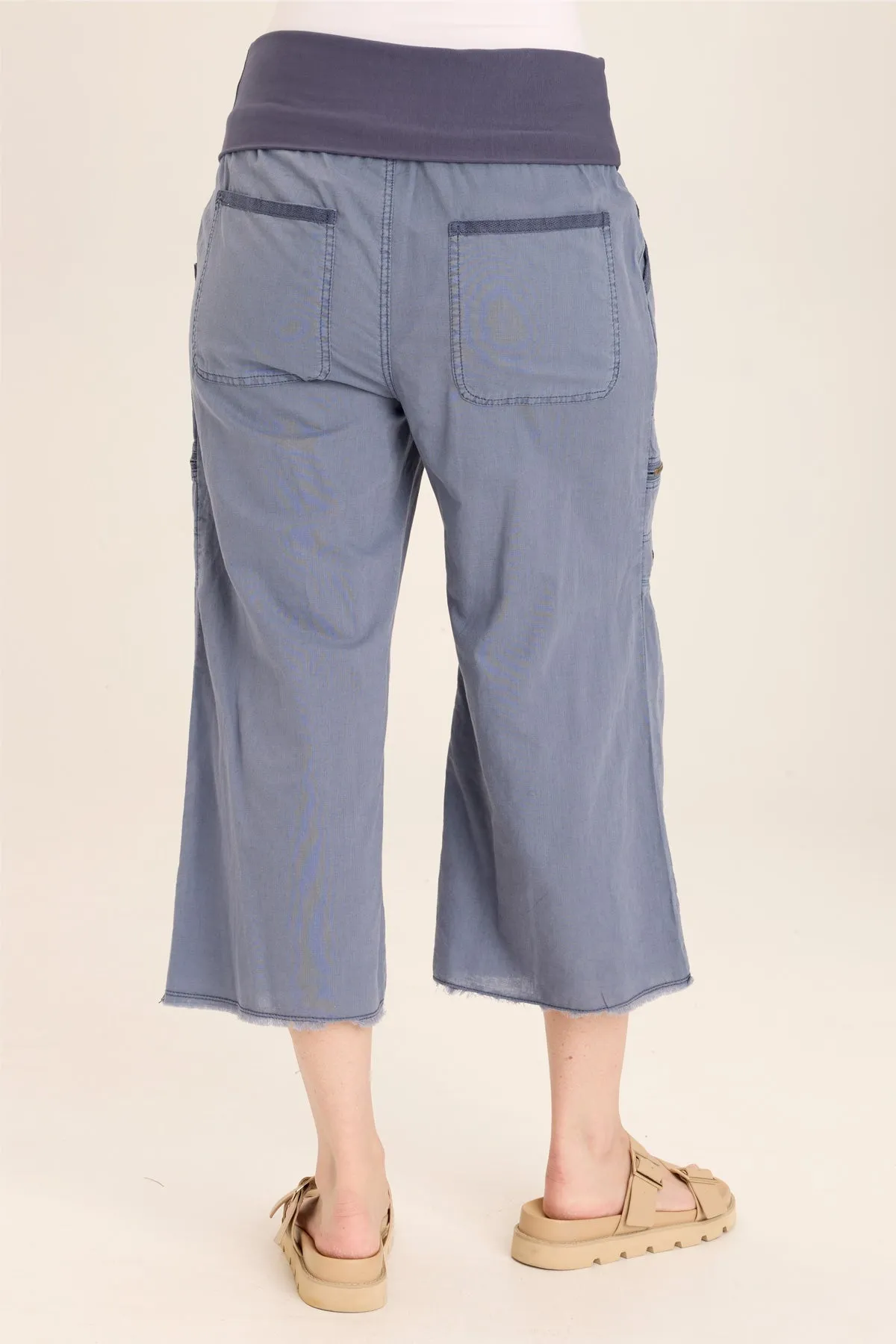 Pasqual Cotton Linen Flowy Cargo Crop