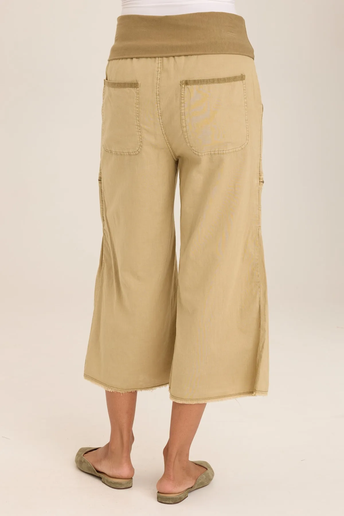 Pasqual Cotton Linen Flowy Cargo Crop