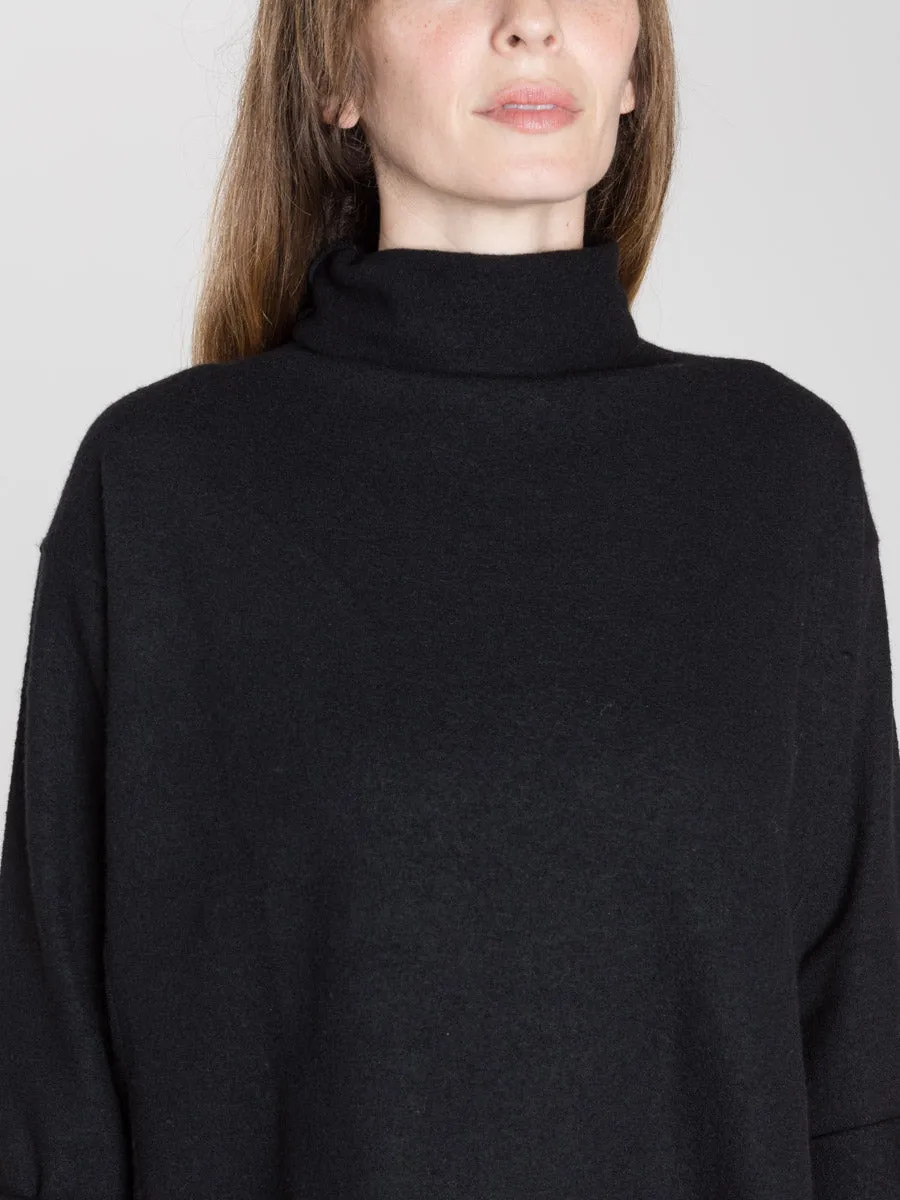 press wool turtleneck