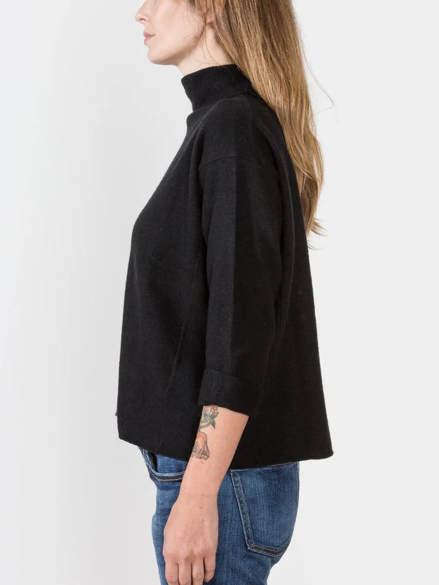 press wool turtleneck