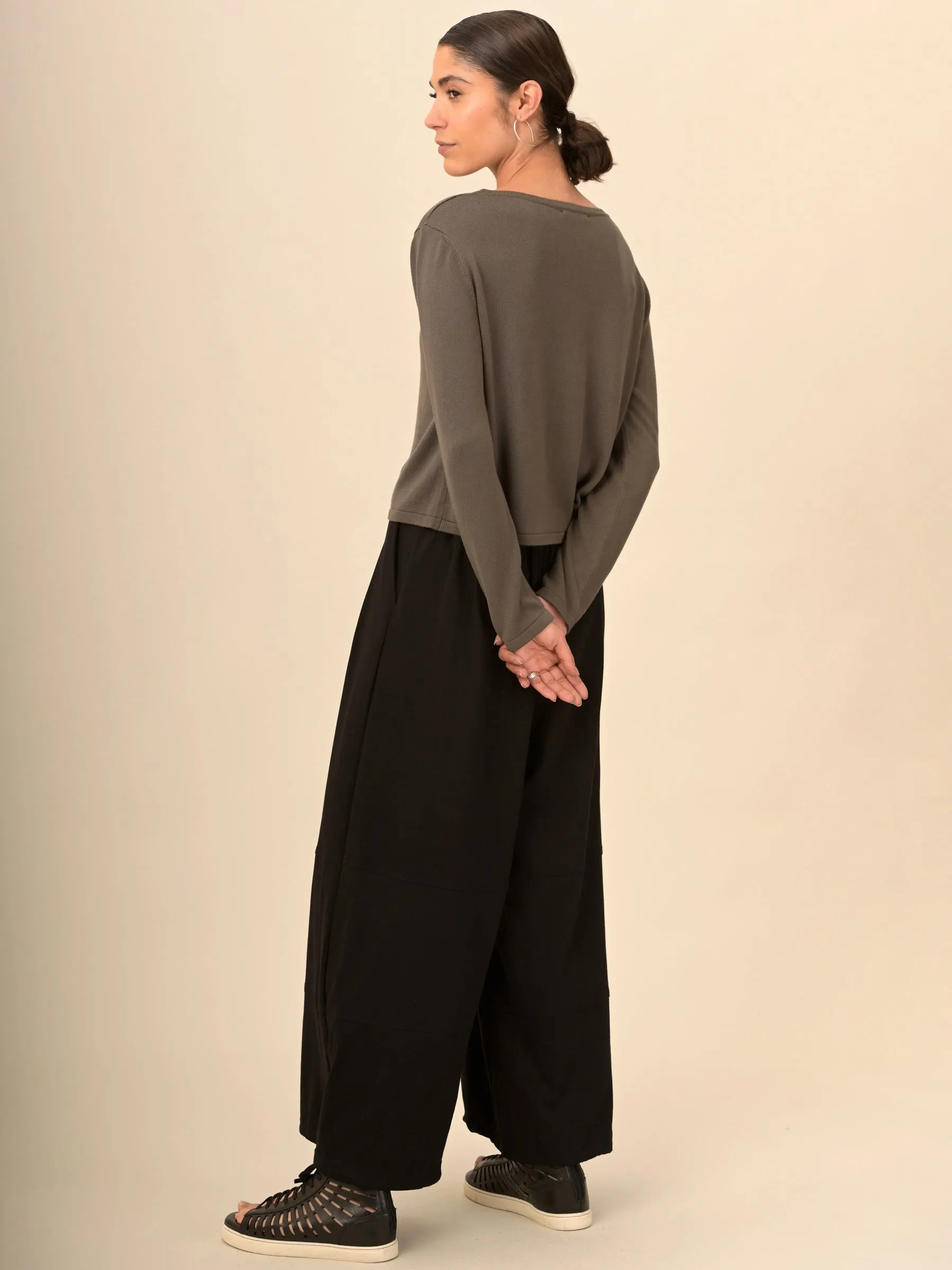 Pull boxy a col rond en bambou