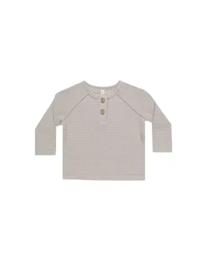 Quincy Mae - Henley Knit Top - Fog