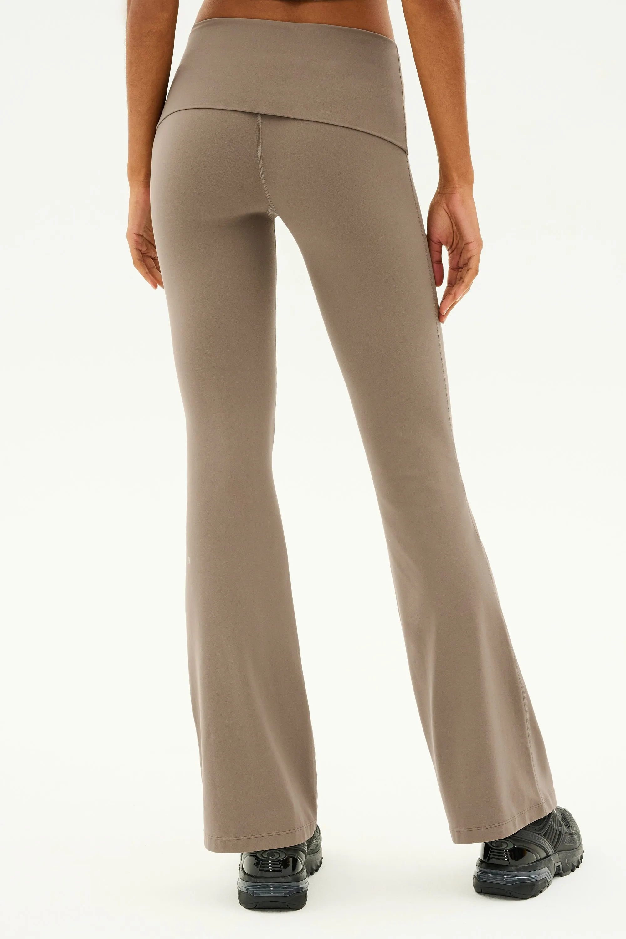Raquel Airweight Foldover Flare - Lentil