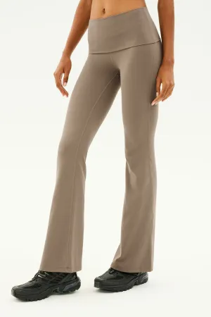 Raquel Airweight Foldover Flare - Lentil