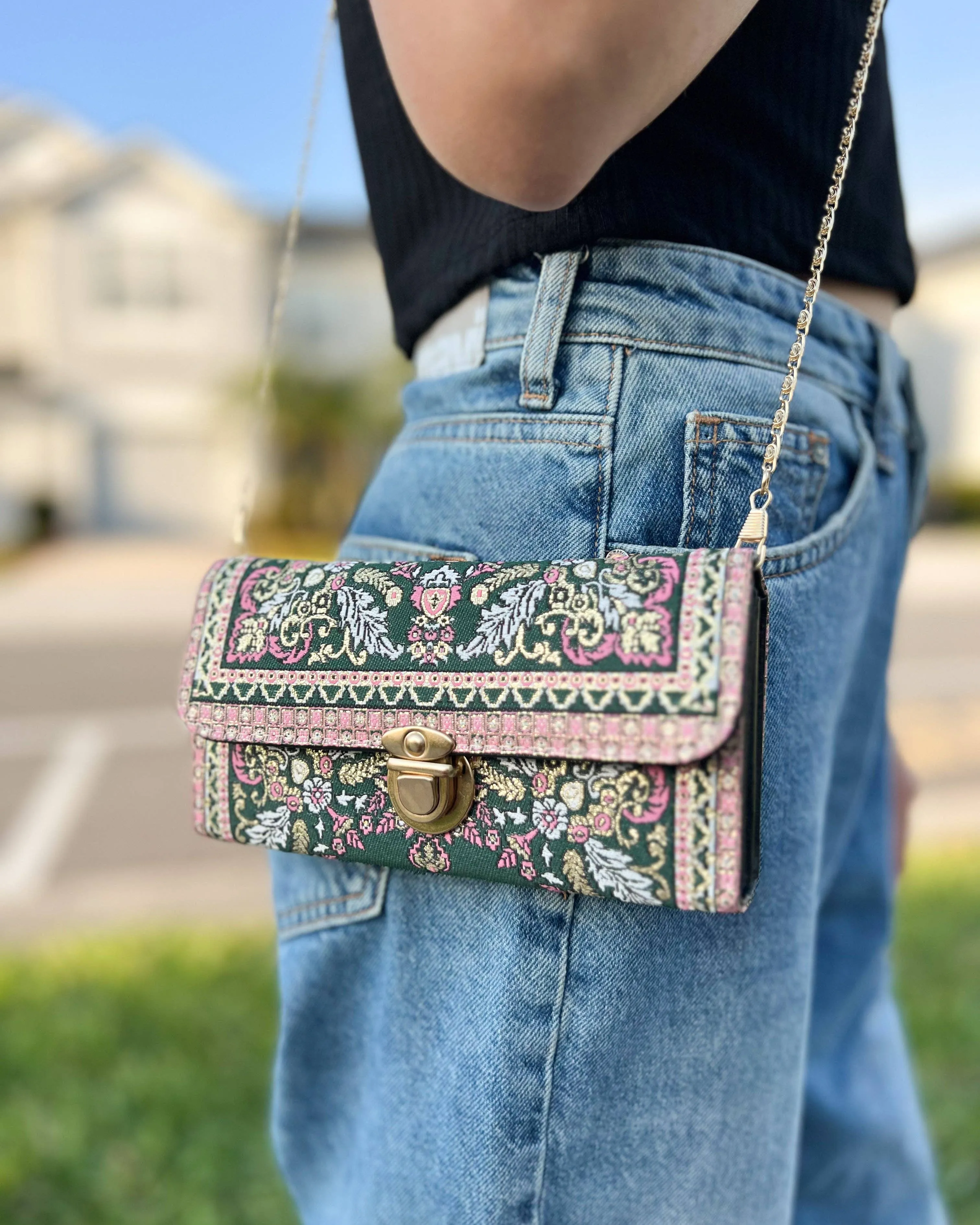 RUGCBAG-025 - Boho Cute Crossbody Bag