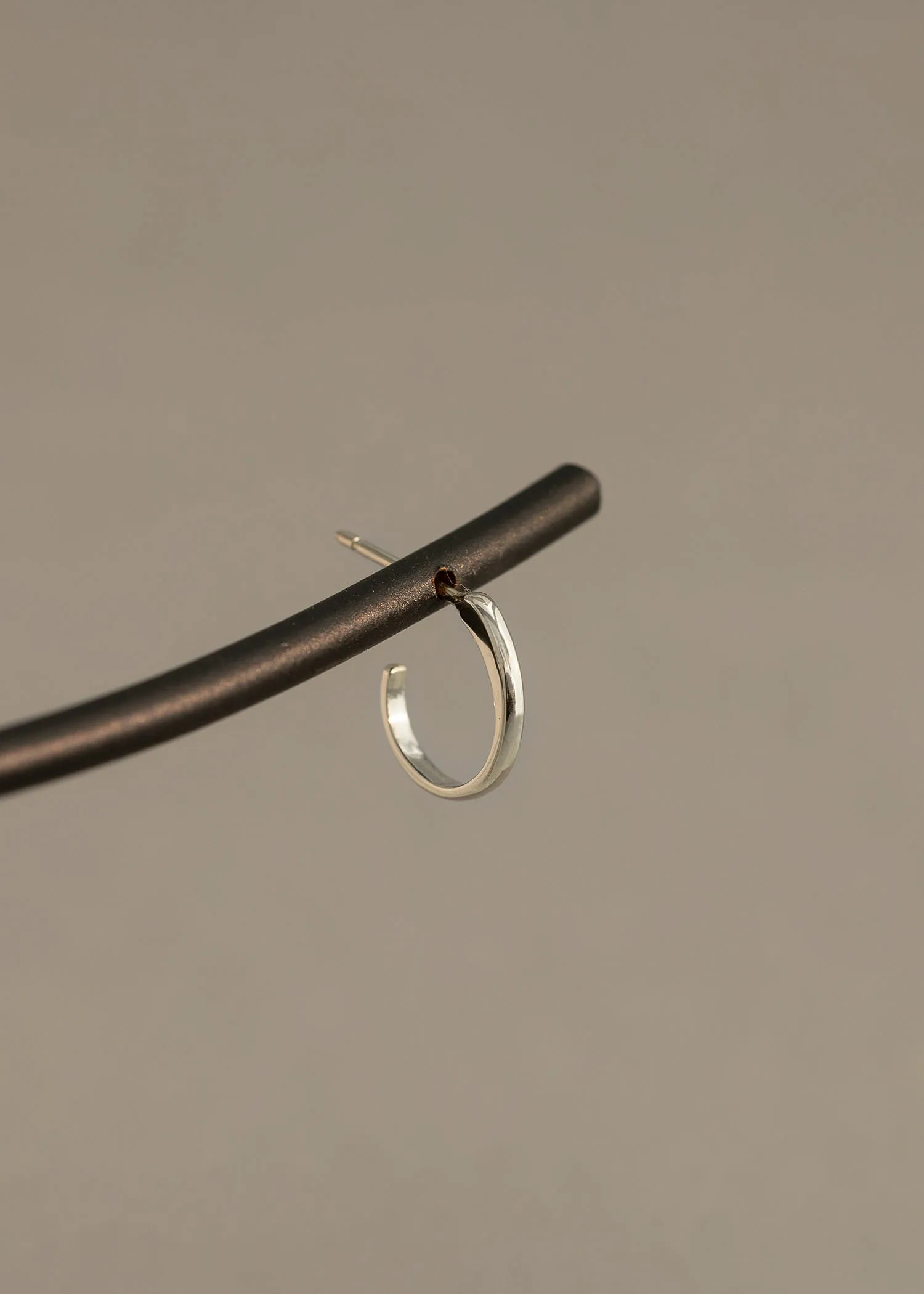 Slim Lilia Hoops