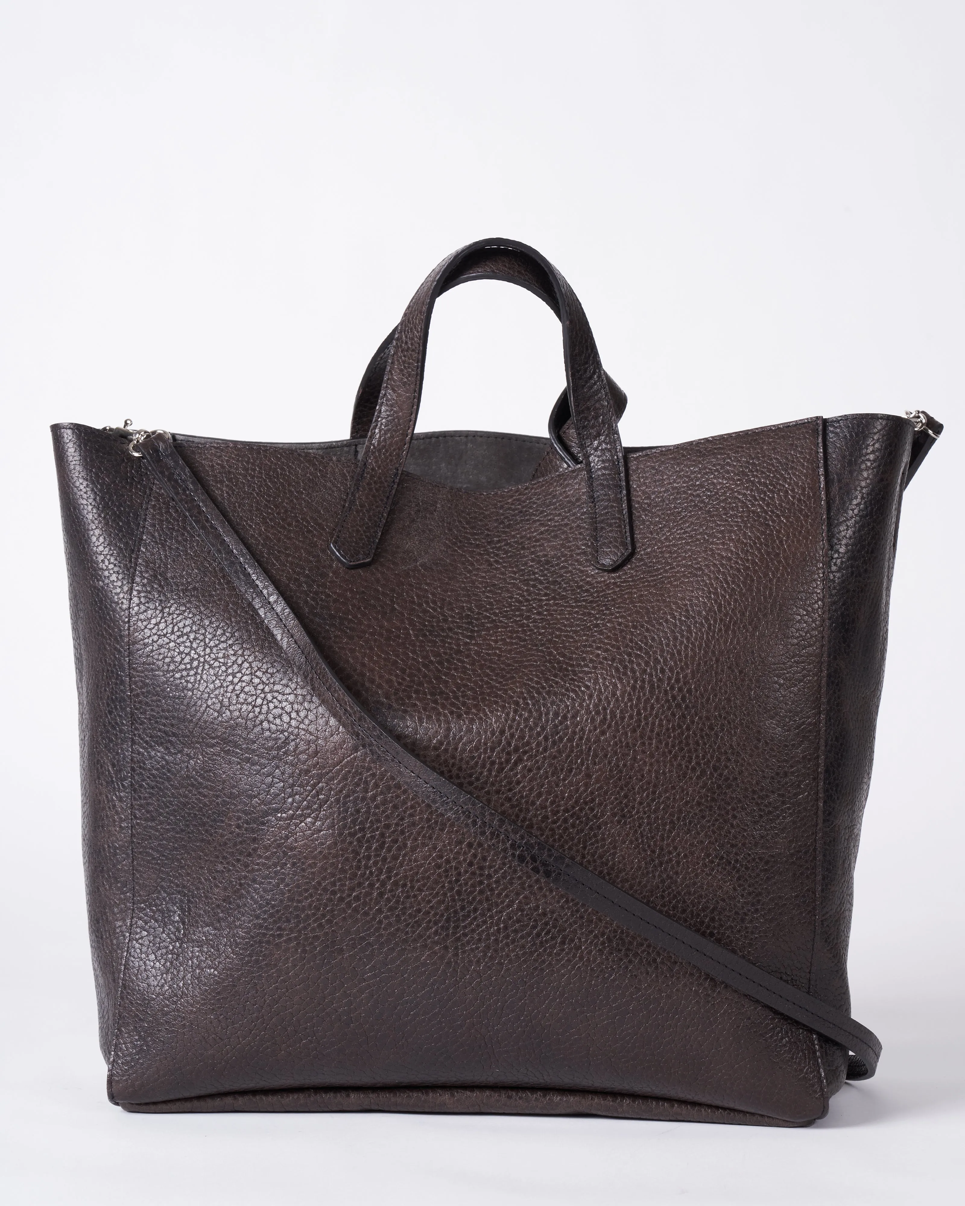 slouchy tote - graphite ovino