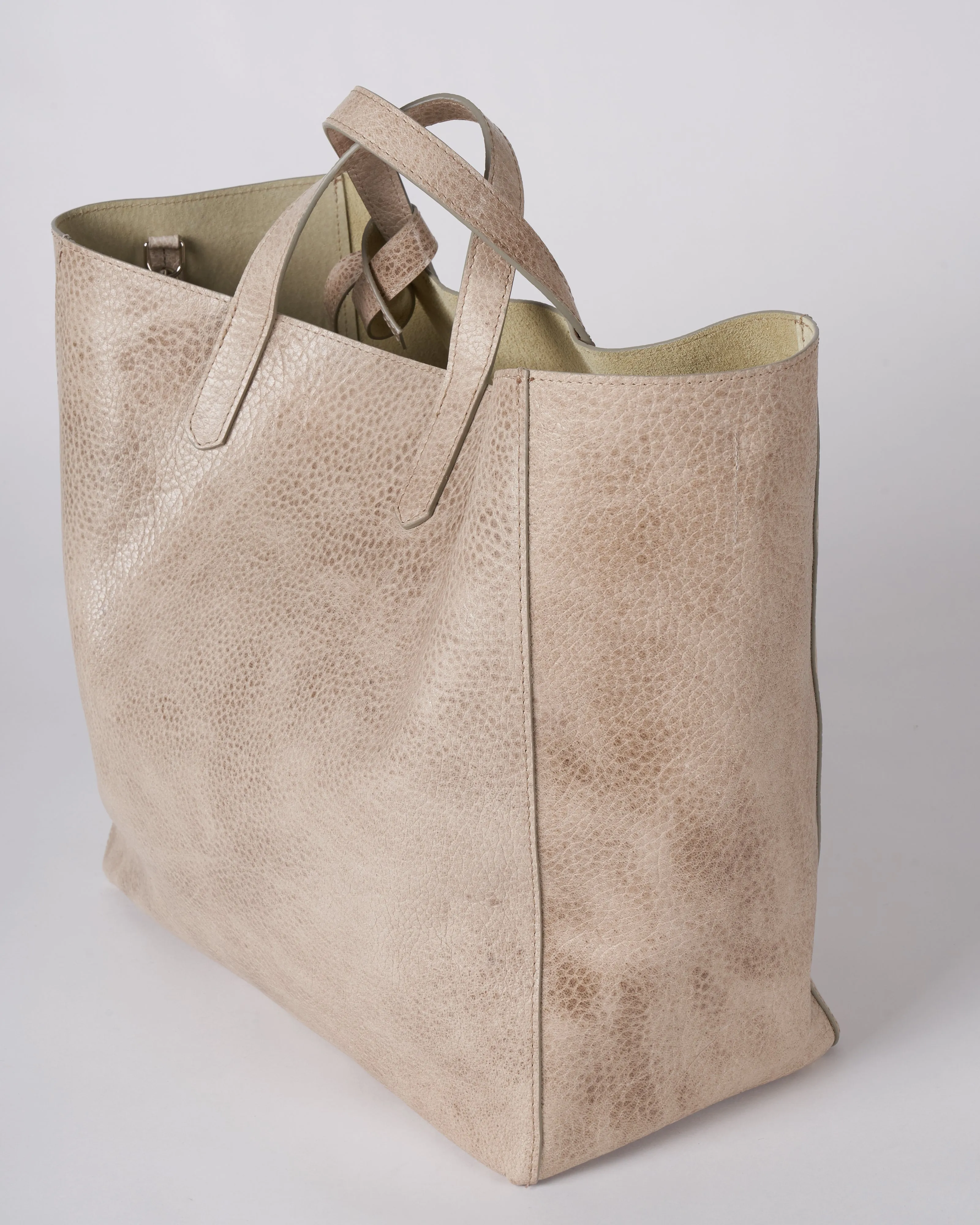 slouchy tote - stone ovino