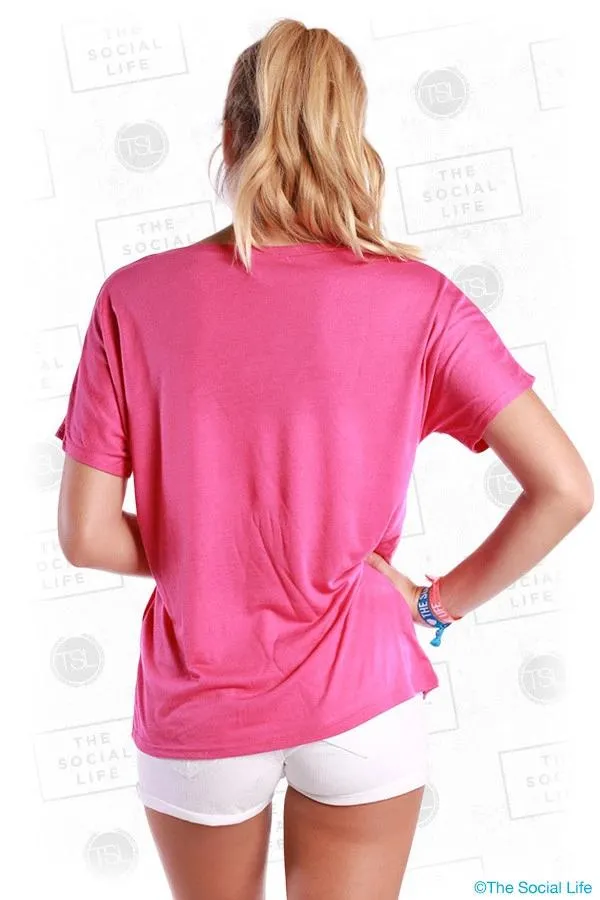 SLOUCHY V-NECK TEE