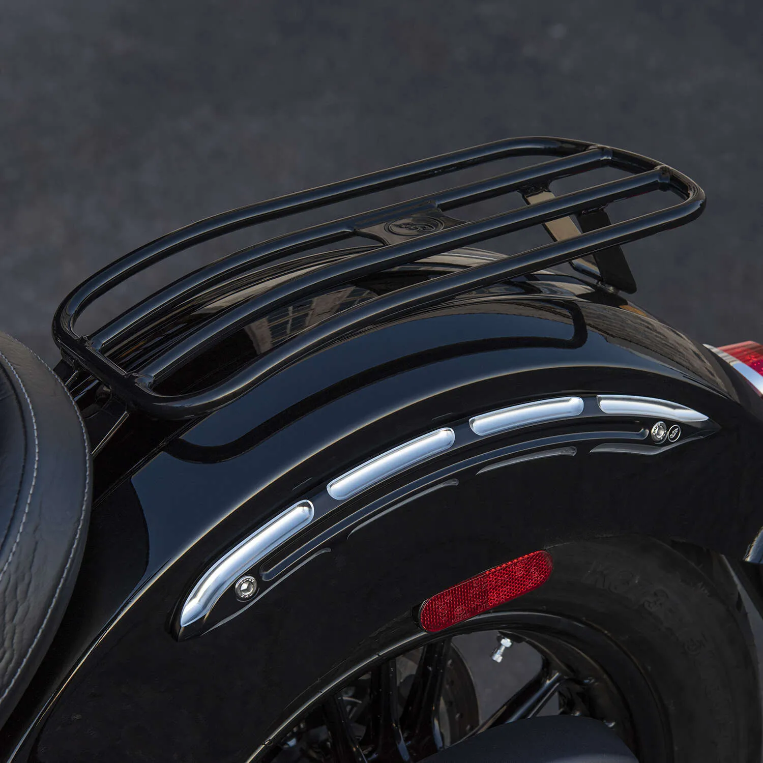 Solo Luggage Rack, Thunder Black