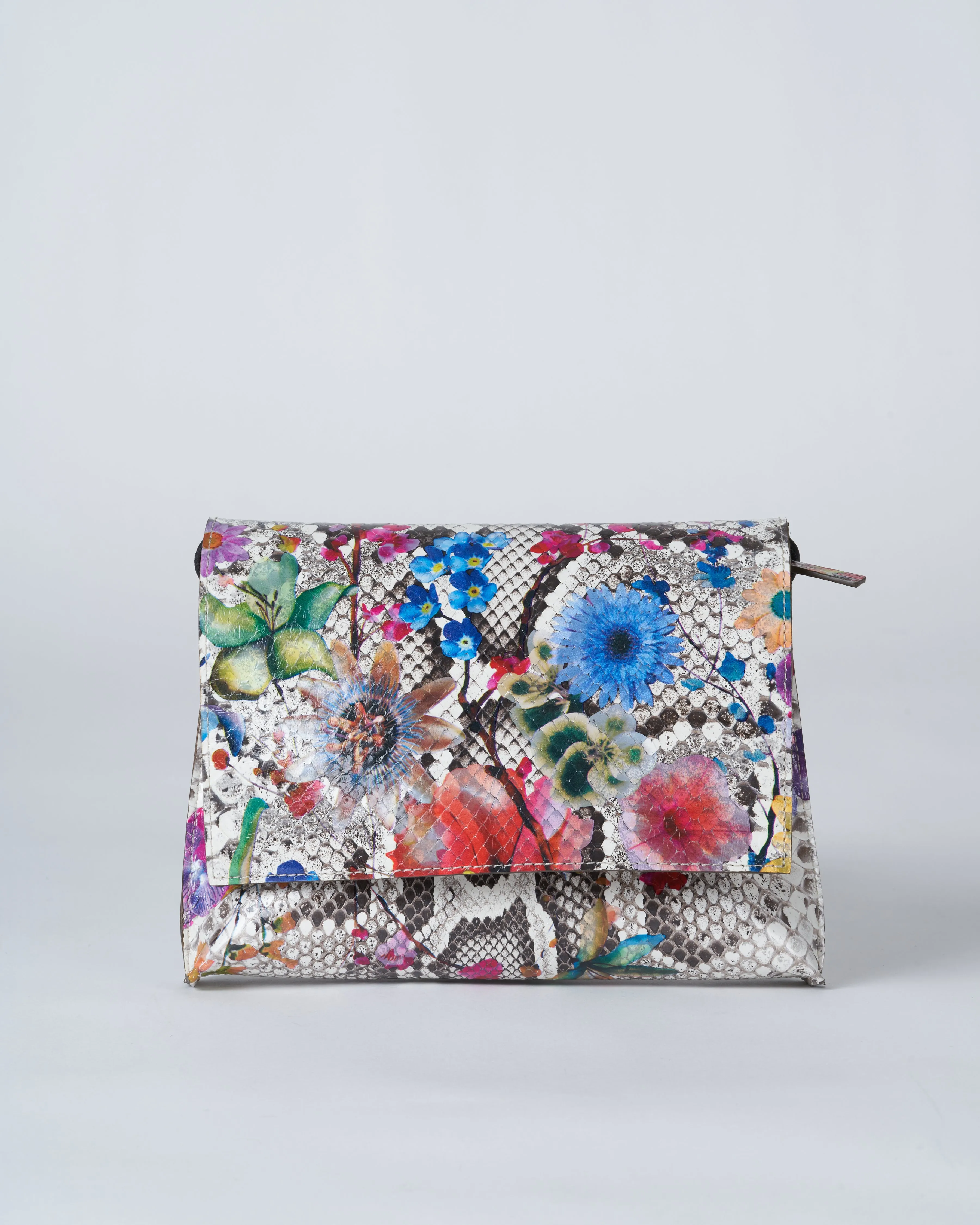 strappy foldover - floral python