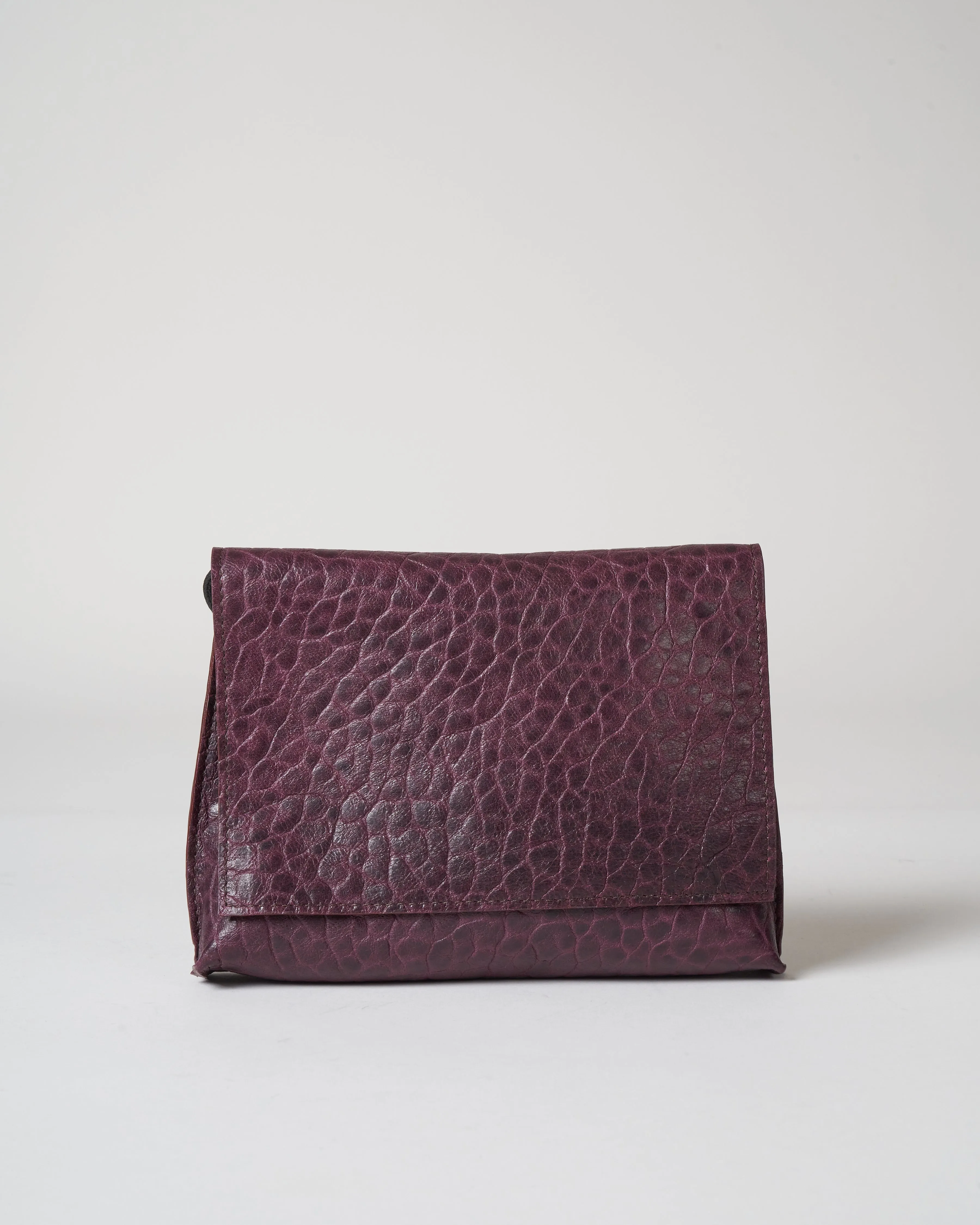 strappy foldover - mulberry pebble