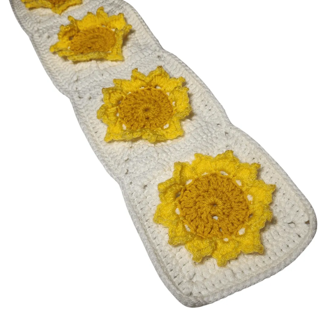 Sunflowers in Snow Scarf Crochet Pattern