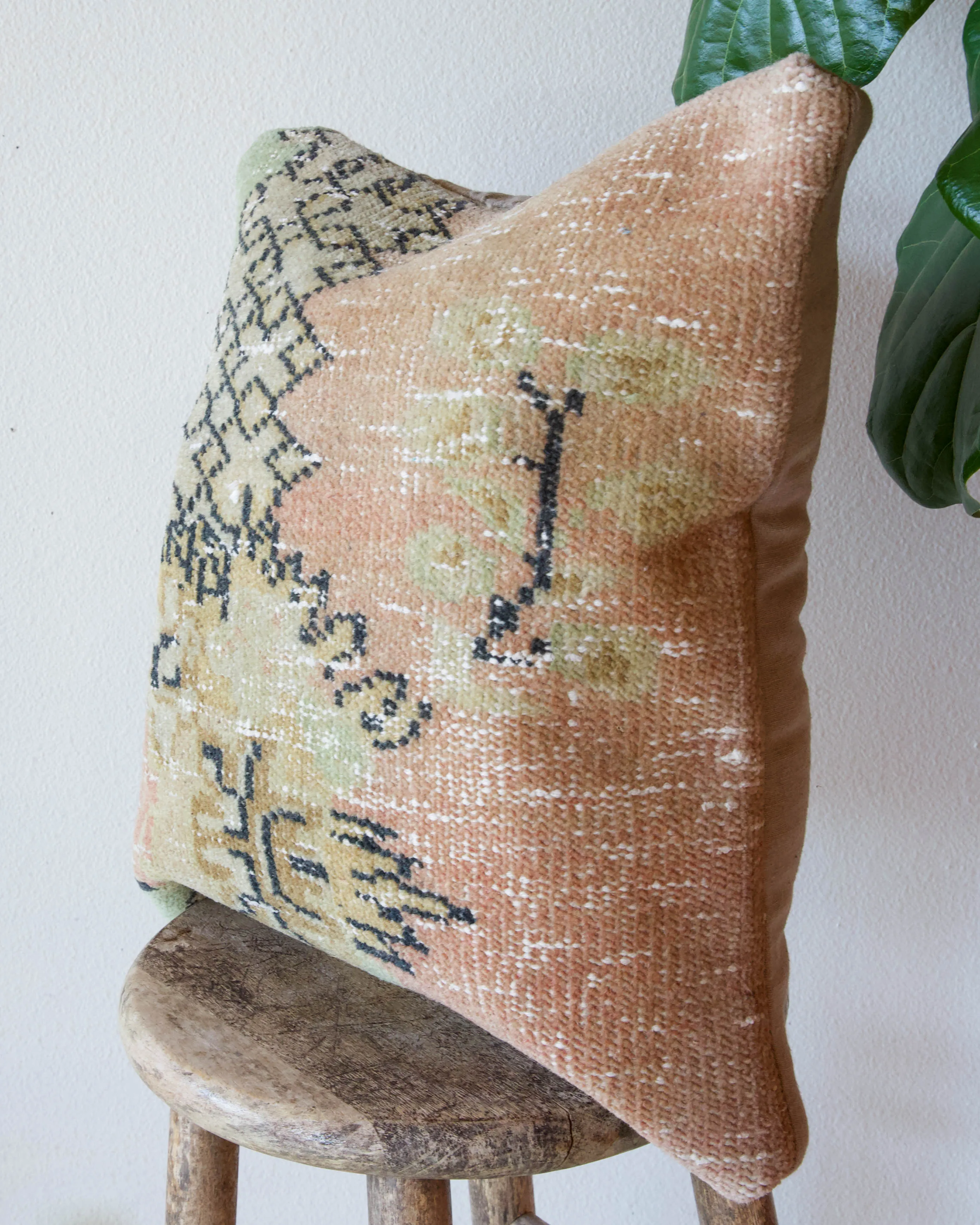 Turkish Kilim Pillow 20"x20"