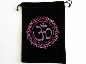 Unlined Velvet Embroidered bag | Om symbol