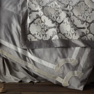 Versailles King Duvet / Silver Velvet / Ivory Velvet 112X98 (No Insert)