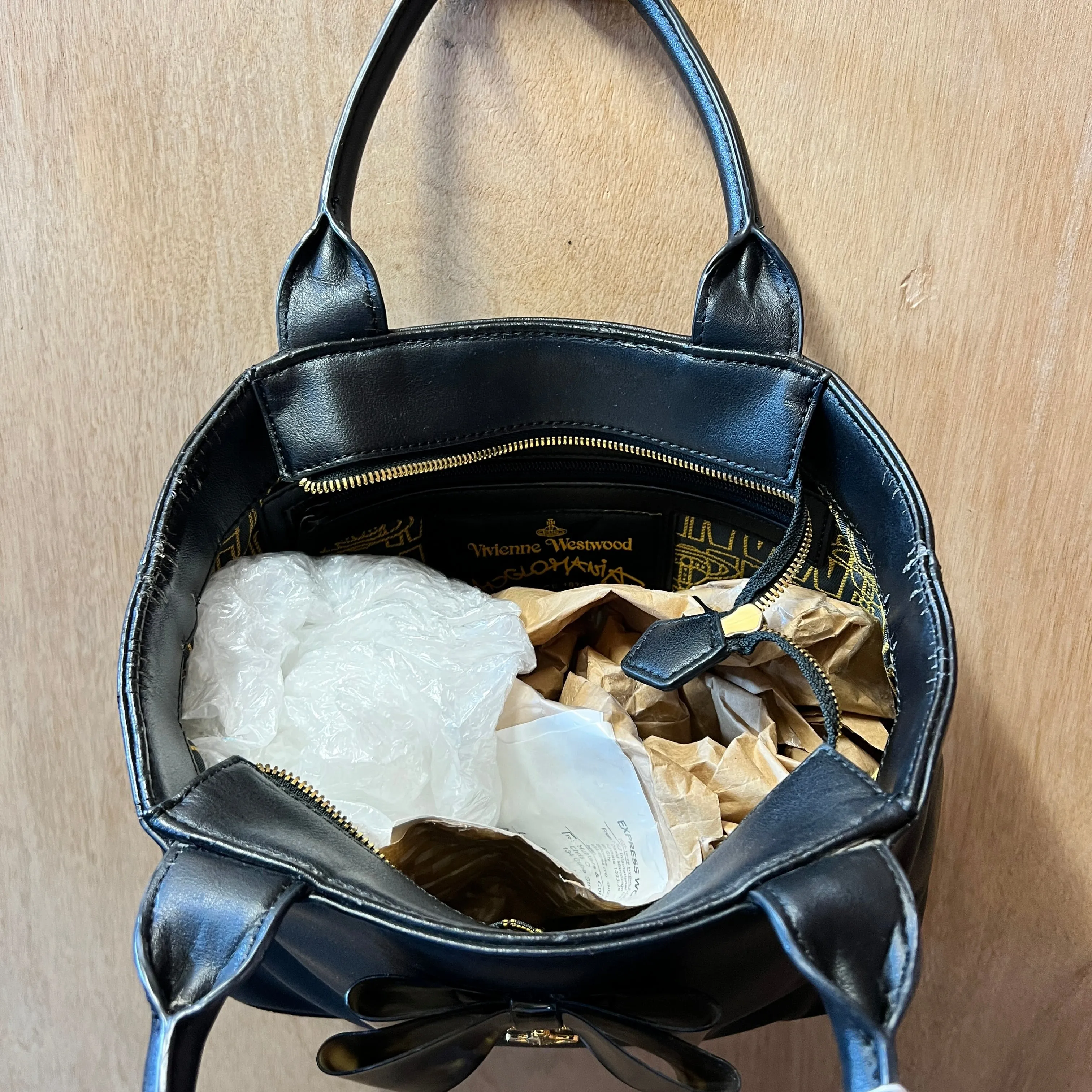 VIVIENNE WESTWOOD 1990s handbag as is