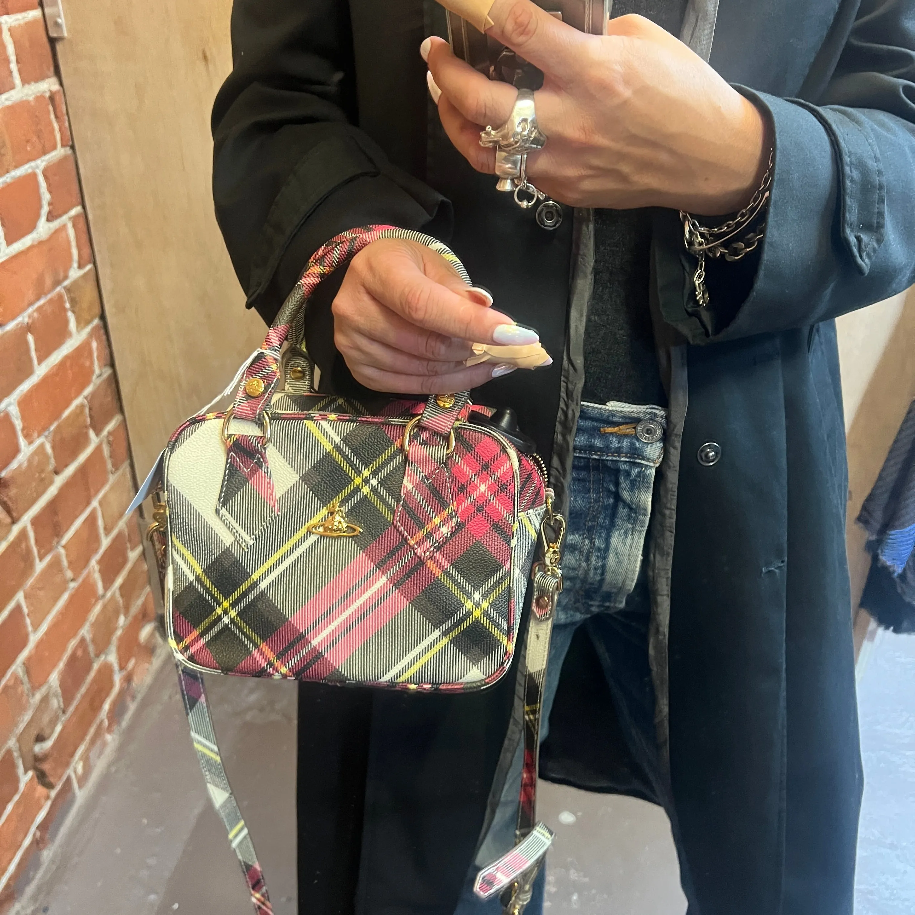 VIVIENNE WESTWOOD 2 strap handbag
