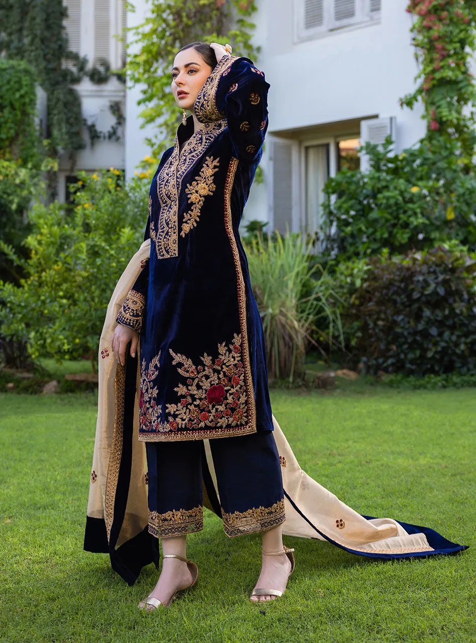 ZAINAB CHOTTANI VELVET COLLECTION '22-AASHNA